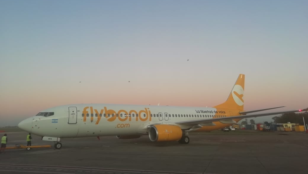 Flybondi repatria argentinos desde Brasil y Paraguay